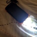 BLAVOR Solar Power Bank 10.000mAh. Portable Wireless Charger. 20W Fast Charging External Battery Pack with USB C for Cell Phones. Solar Panel Charging with Dual Flashlight for Camping photo review