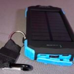 BLAVOR Solar Power Bank 10.000mAh. Portable Wireless Charger. 20W Fast Charging External Battery Pack with USB C for Cell Phones. Solar Panel Charging with Dual Flashlight for Camping photo review